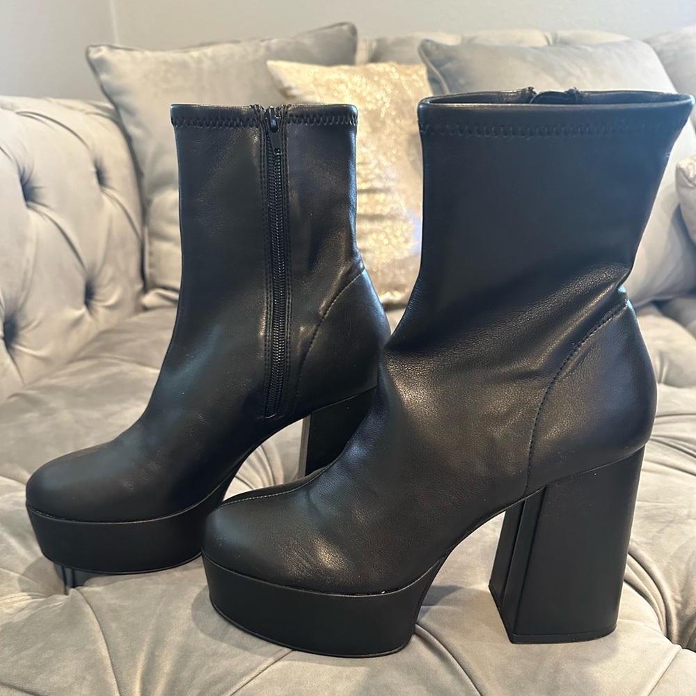 Womens Steve Madden Boots